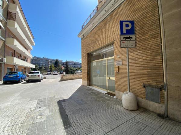 Negozio in , Ancona, {3} - Foto 2
