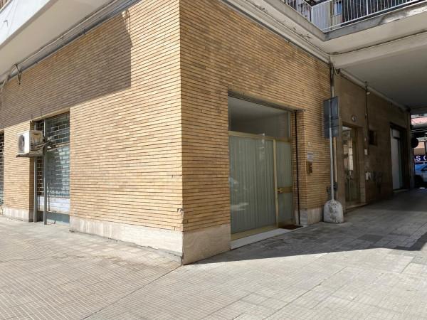 Negozio in , Ancona, {3} - Foto 1