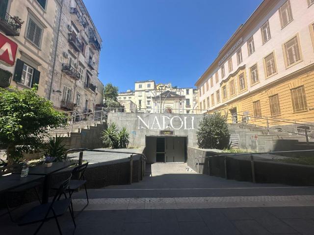 Shop in Piazza Montecalvario 3, Napoli - Photo 1