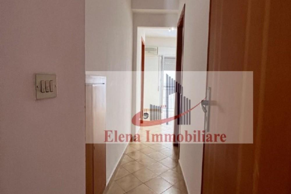 Locale commerciale in , Alcamo, {3} - Foto 1