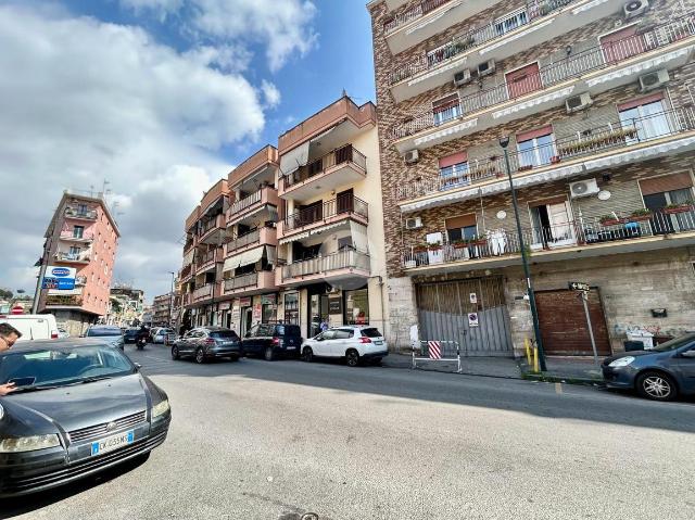 Capannone in Via Tommaso Traetta, Napoli - Foto 1