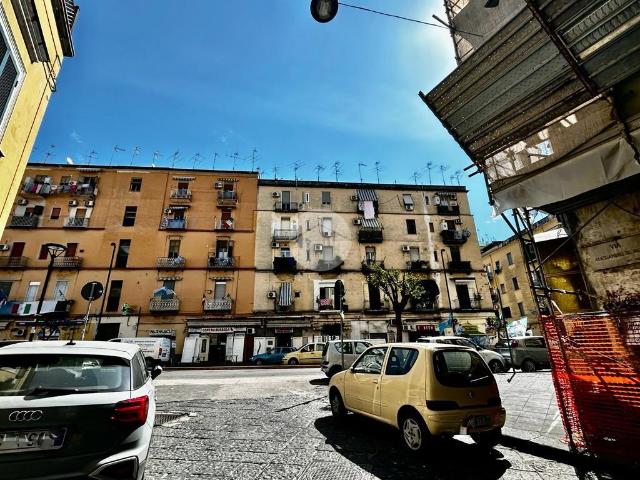 Box in Via Alessandro De Meo 2, Napoli - Foto 1