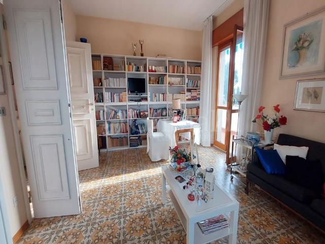 Apartament in Via Leonardi, Jesi - Photo 1