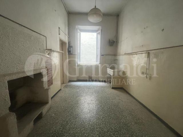 4-room flat in {3}, Via Roccabella - Photo 1