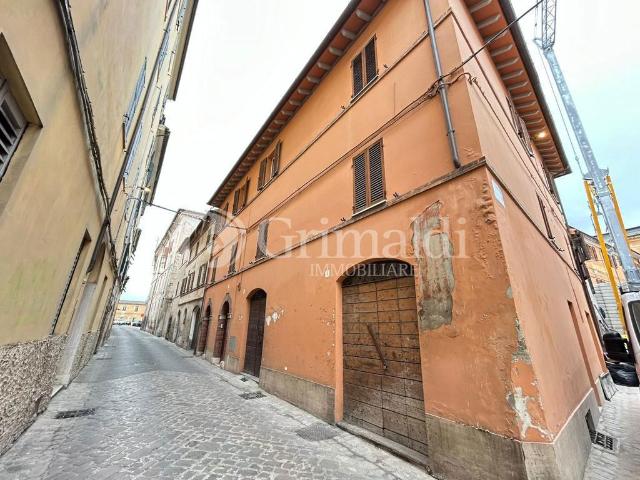 Appartamento in Via XX Settembre , Jesi - Foto 1