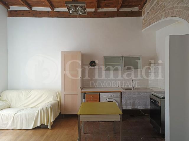 2-room flat in {3}, Vicolo della Pace - Photo 1