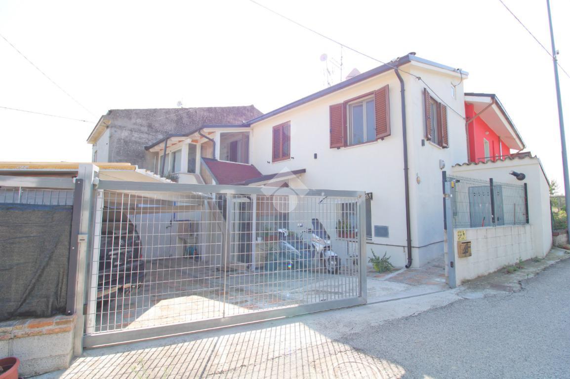 Casa indipendente in vendita a Chieti