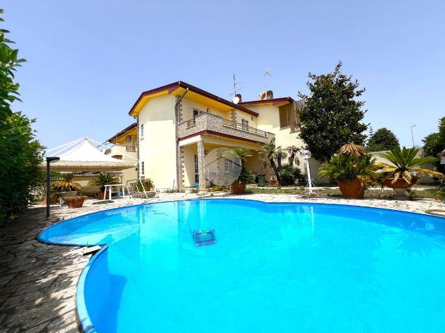 Villa in Via Volturno 57, Anzio - Foto 1