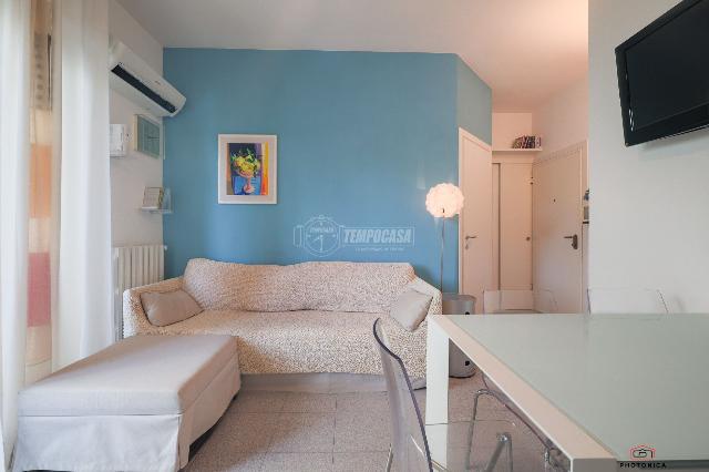 3-room flat in {3}, Viale T. Speri - Photo 1