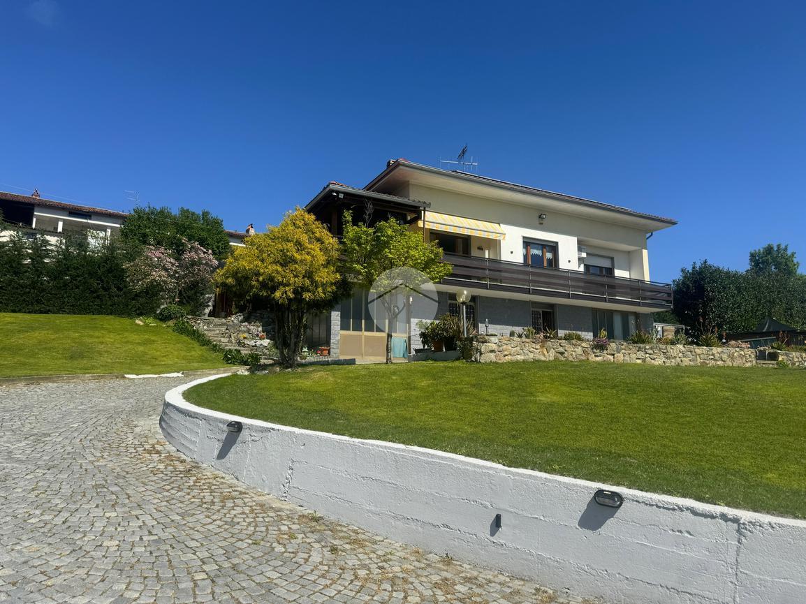 Villa in vendita a Bollengo
