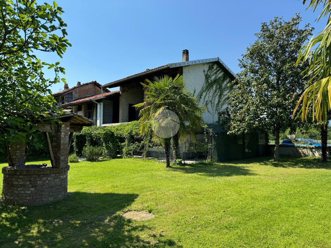 Casa indipendente in vendita a Albiano D'Ivrea
