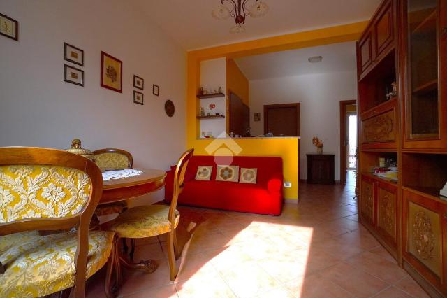 3-room flat in Via Giosuè Sammartin 1, Tortona - Photo 1