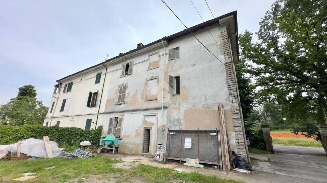 Casa indipendente in Corso Silvio Pilotti 1, Tortona - Foto 1