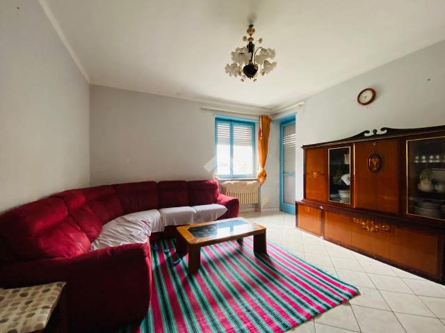 4-room flat in Via Gino Grazioli 91, Nole - Photo 1