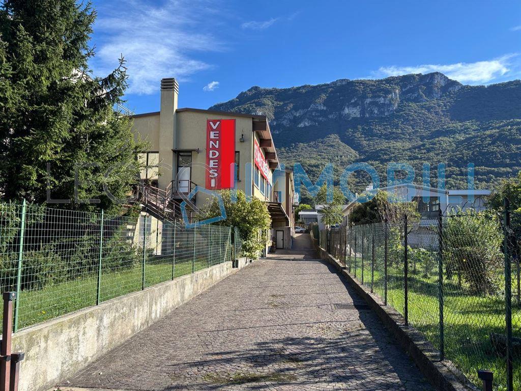Capannone in Via al Lago 20, Lecco, {3} - Foto 1