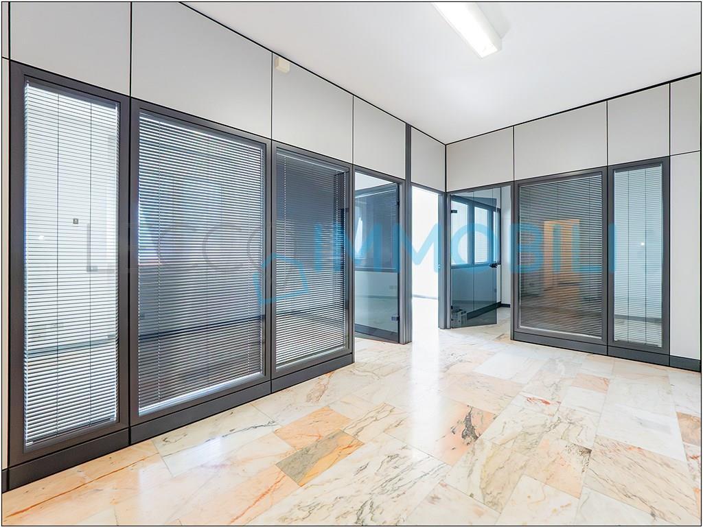 Ufficio in Via Bezzecca 22, Lecco, {3} - Foto 1