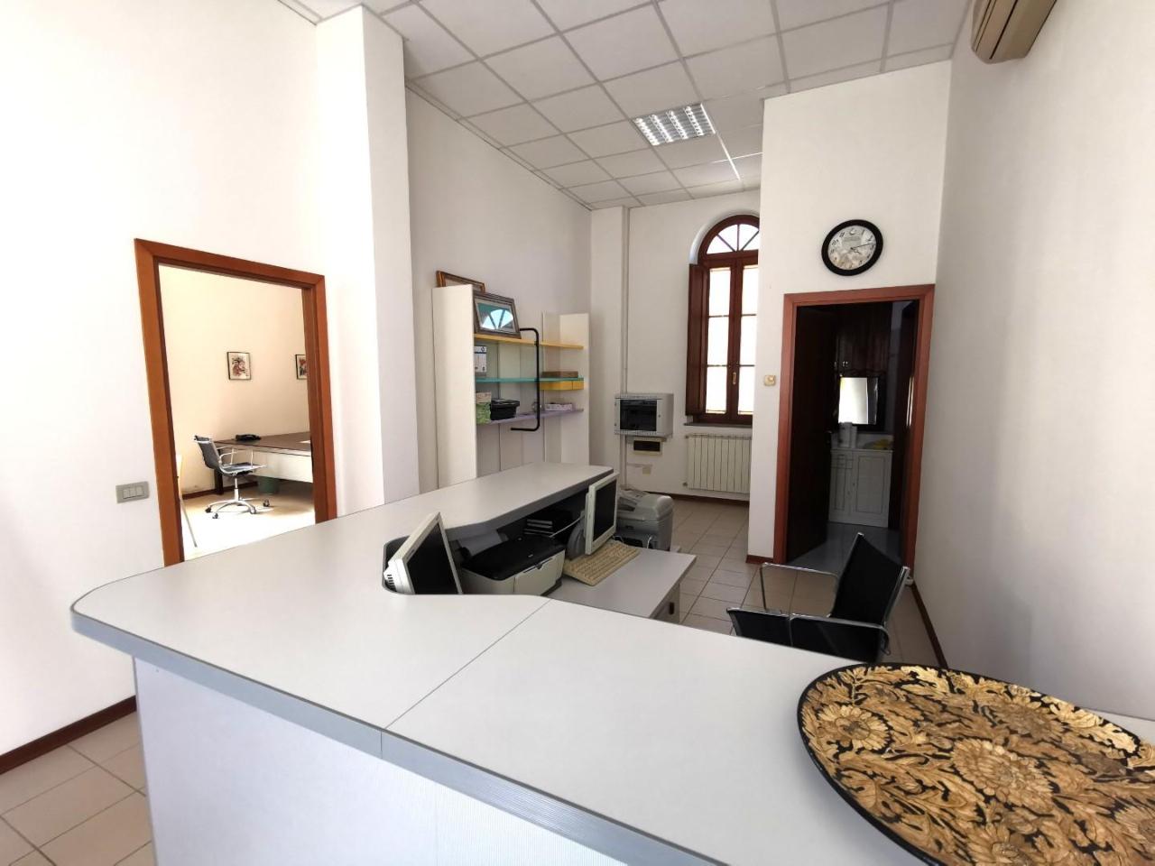 Ufficio in , Fucecchio, {3} - Foto 1