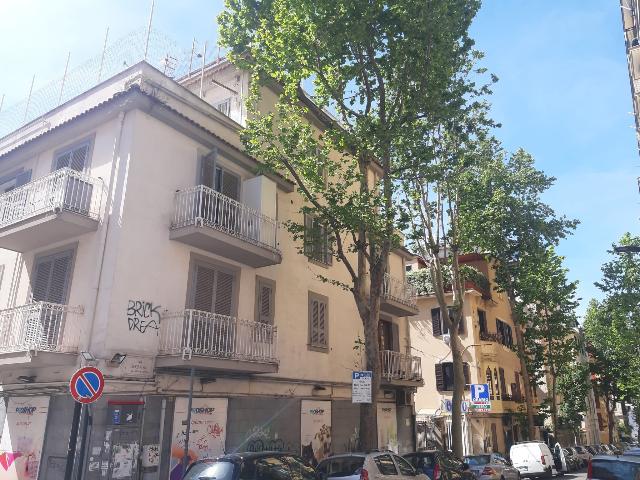 4-room flat in Via Massimo Stanzione 29, Napoli - Photo 1