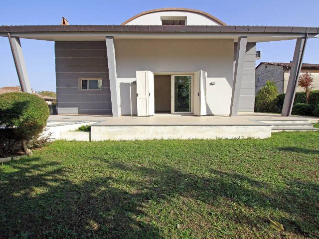 Villa in Via della Badia 5, Capannori - Foto 1