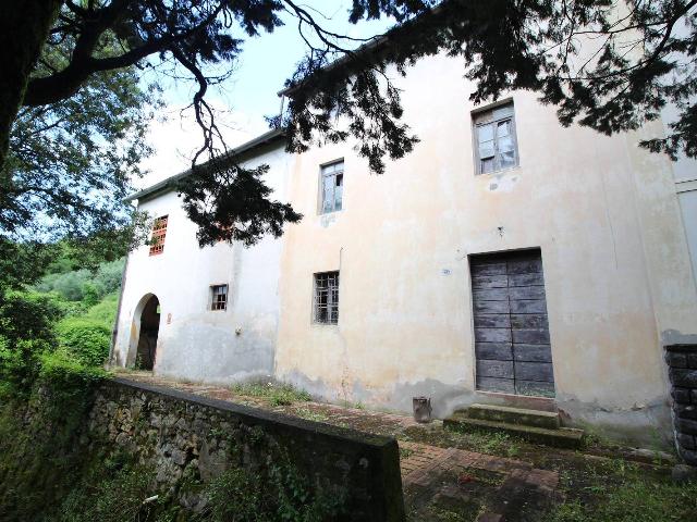 Country house or cottage in Via dei Monti di Chiatri 226a, Lucca - Photo 1