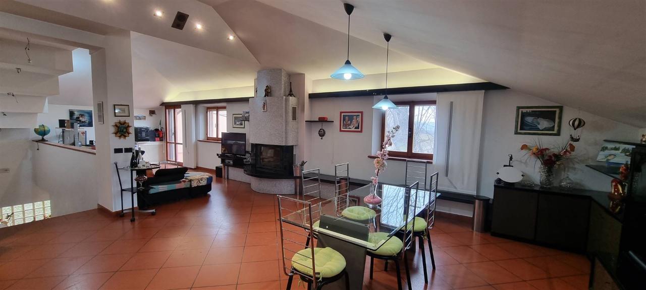 Casa indipendente in vendita a San Severino Marche