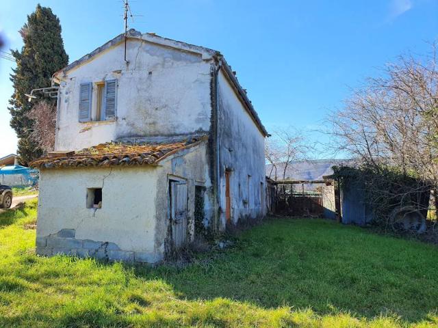 Wohnung in Localita' Uvaiolo, San Severino Marche - Foto 1