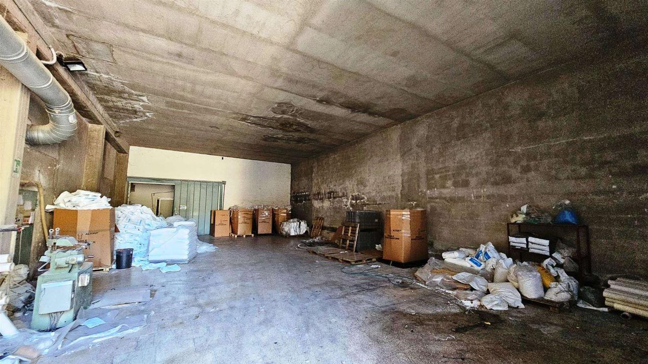 Magazzino in , San Severino Marche, {3} - Foto 1