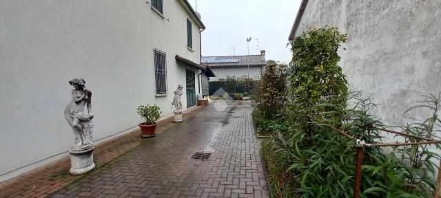 Villa in Via della Libertà 23, Russi - Foto 1