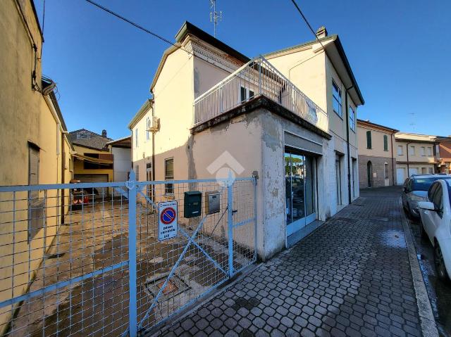 Einfamilienhaus in Via Gino Randi 58, Russi - Foto 1