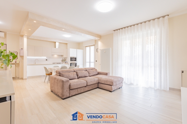 3-room flat in Via Crispi, Centallo - Photo 1