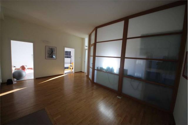 4-room flat, Sesto Calende - Photo 1