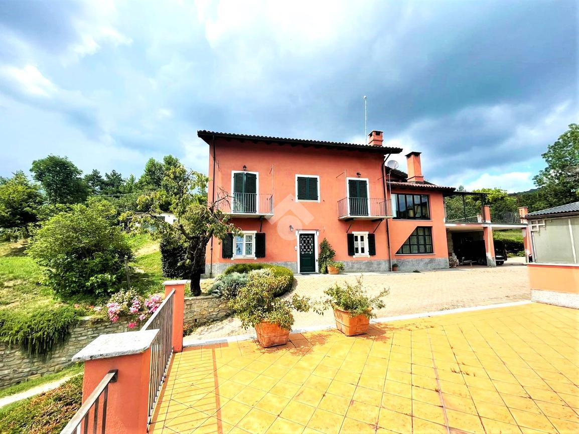 Villa in vendita a Bagnasco