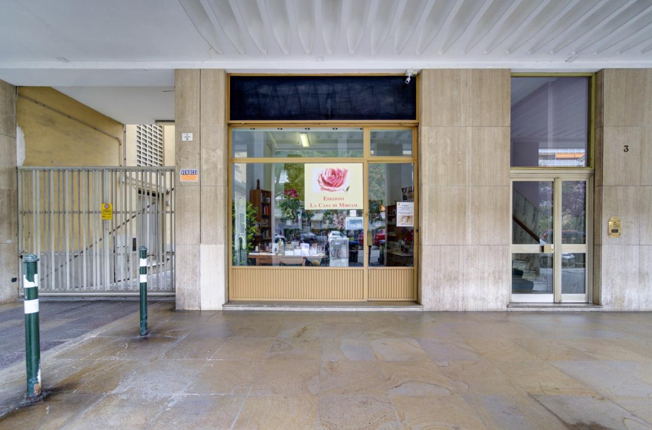 Negozio in Piazza del Monastero  3, Torino, {3} - Foto 2