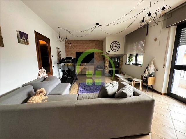 4-room flat, Gandino - Photo 1