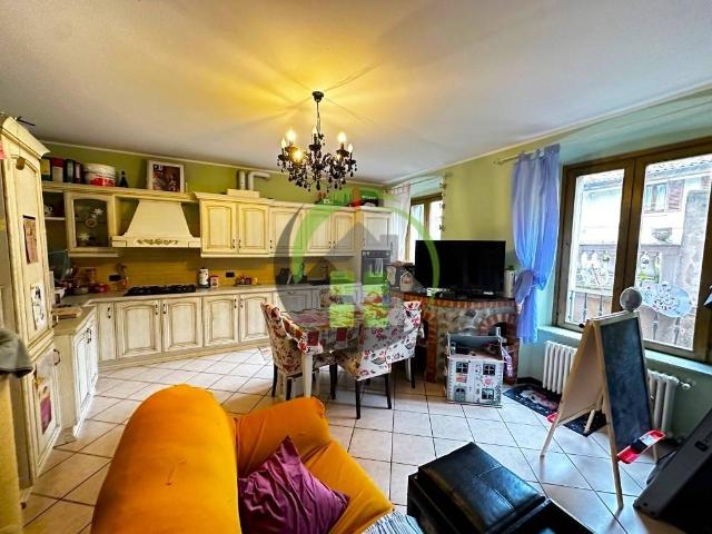 3-room flat, Vertova - Photo 1