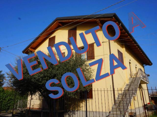 2-room flat in Via San Rocco, Solza - Photo 1