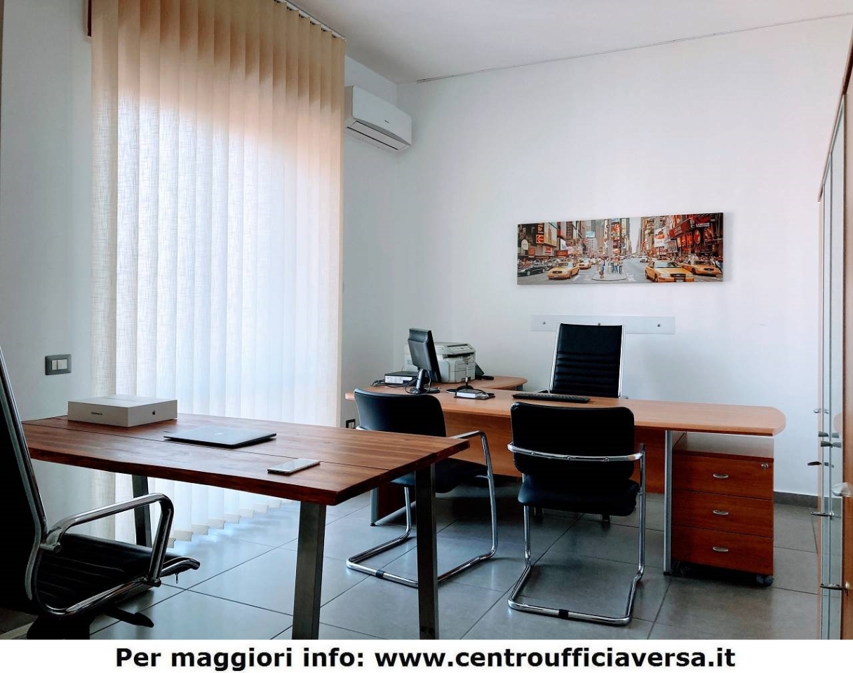 Stanza in ufficio in Via Giuseppe Verdi 13, Aversa - Foto 1
