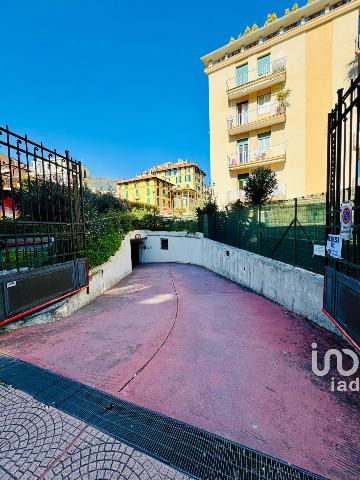 Garage or car box in Via Sauli Pallavicini 72, Arenzano - Photo 1