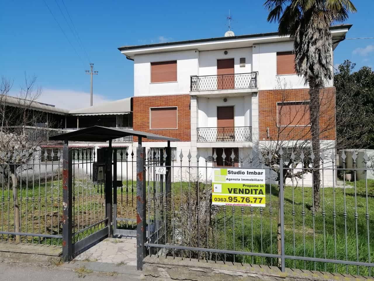 Villa in vendita a Isso