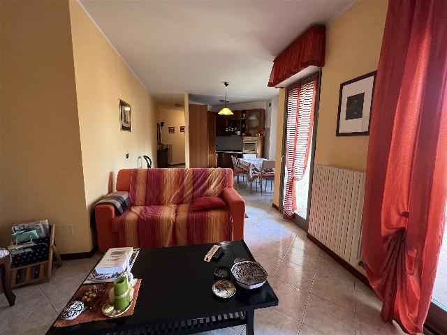 4-room flat in Via Tortona, Novi Ligure - Photo 1