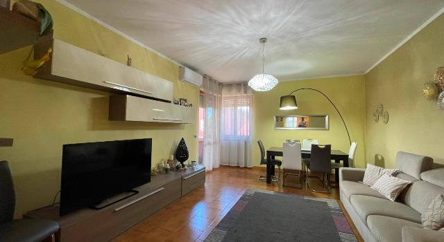 Apartament in Via Togliatti, Tortona - Photo 1