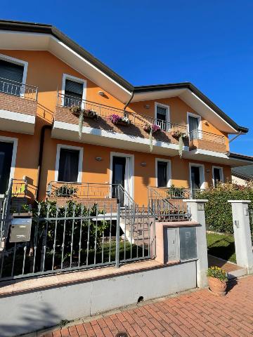 Villa a schiera in Via dei Salici 7, Taglio di Po - Foto 1