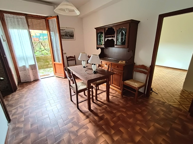 3-room flat in Via Vittorio Cintelli, Vaiano - Photo 1