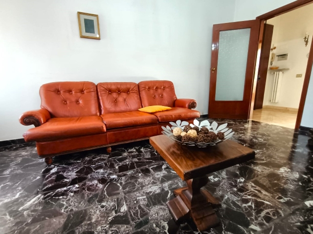 4-room flat in Via Rolando Pagli, Prato - Photo 1