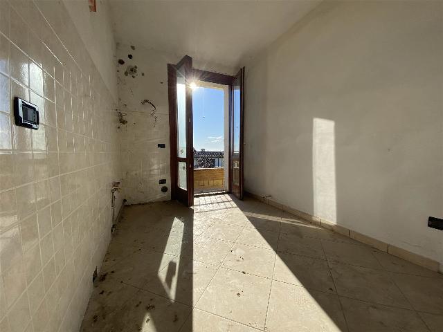 4-room flat, Moglia - Photo 1