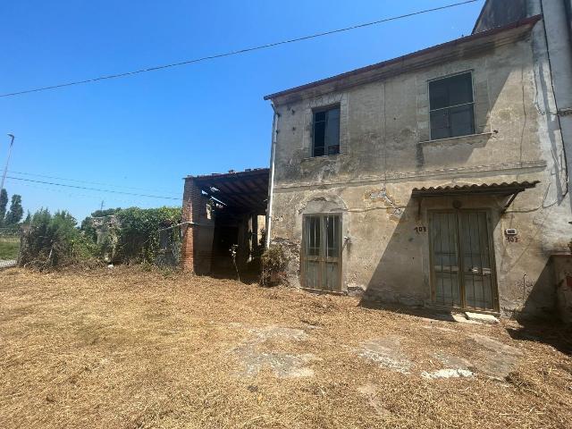 Homestead in Santa Lucia, Cascina - Photo 1