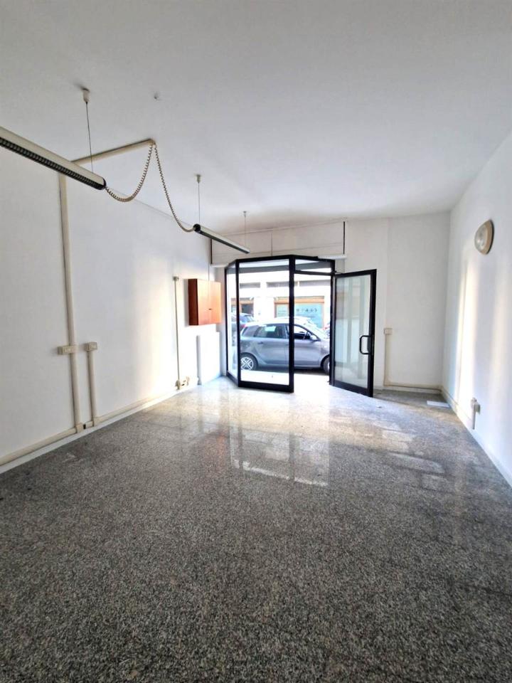 Negozio in , Quartu Sant'Elena, {3} - Foto 1