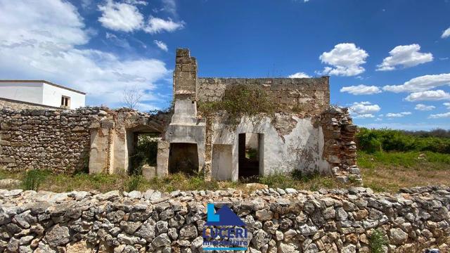 Rustico in Via Strada Provinciale per Supersano, Casarano - Foto 1