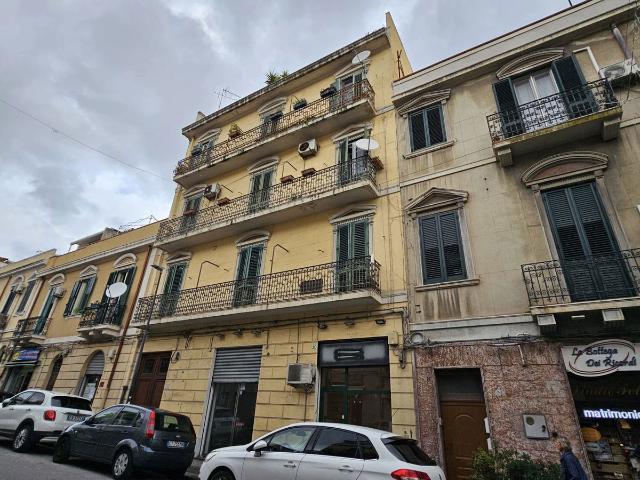 Negozio in Via Palermo 32, Messina - Foto 1