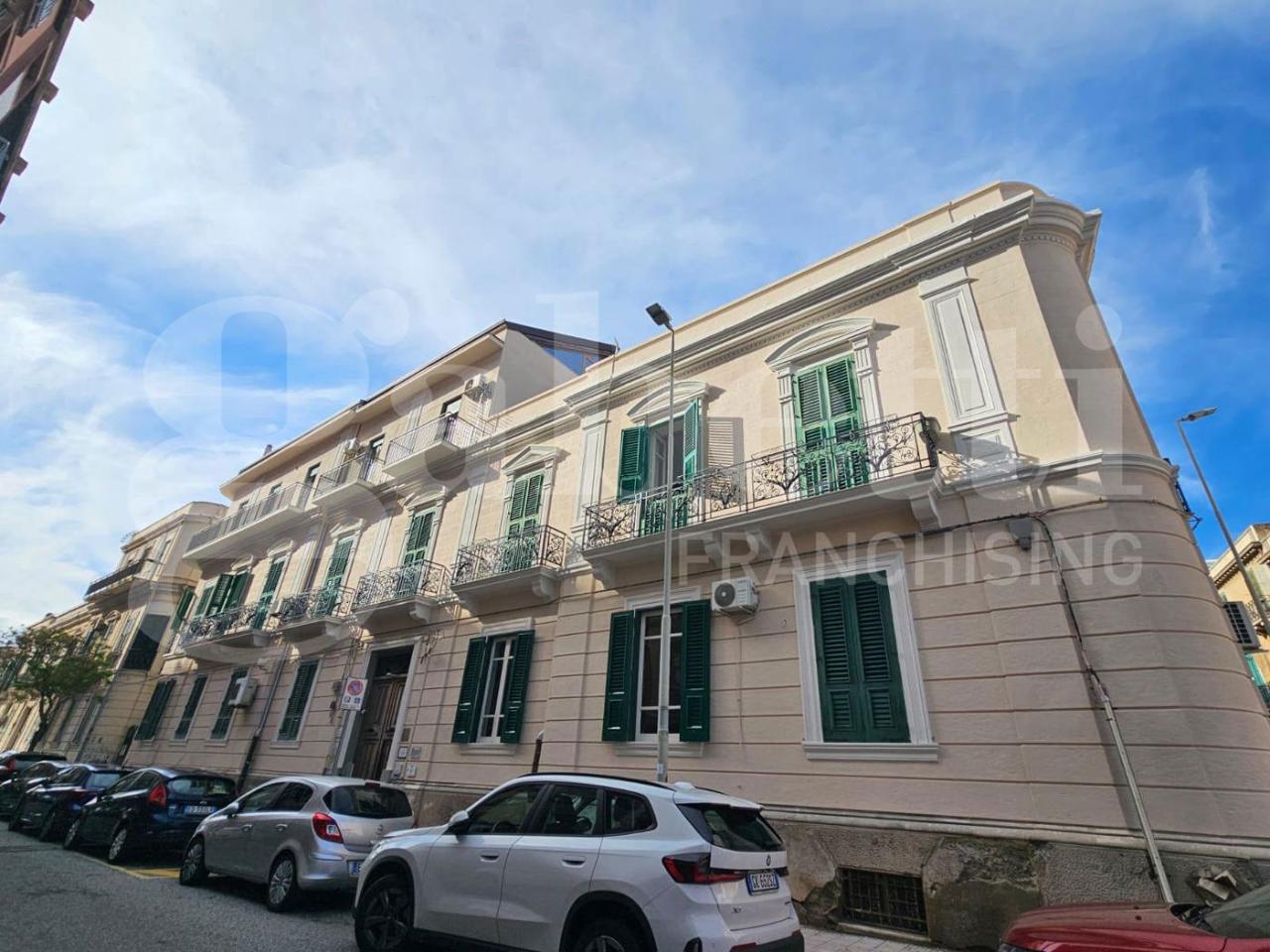 Magazzino in Via Romagnosi 7, Messina, {3} - Foto 1
